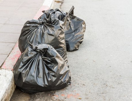 Choosing a reliable waste removal partner in Shepherds Bush